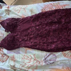 XS Dark purple floral detail Windsor bodycon dress